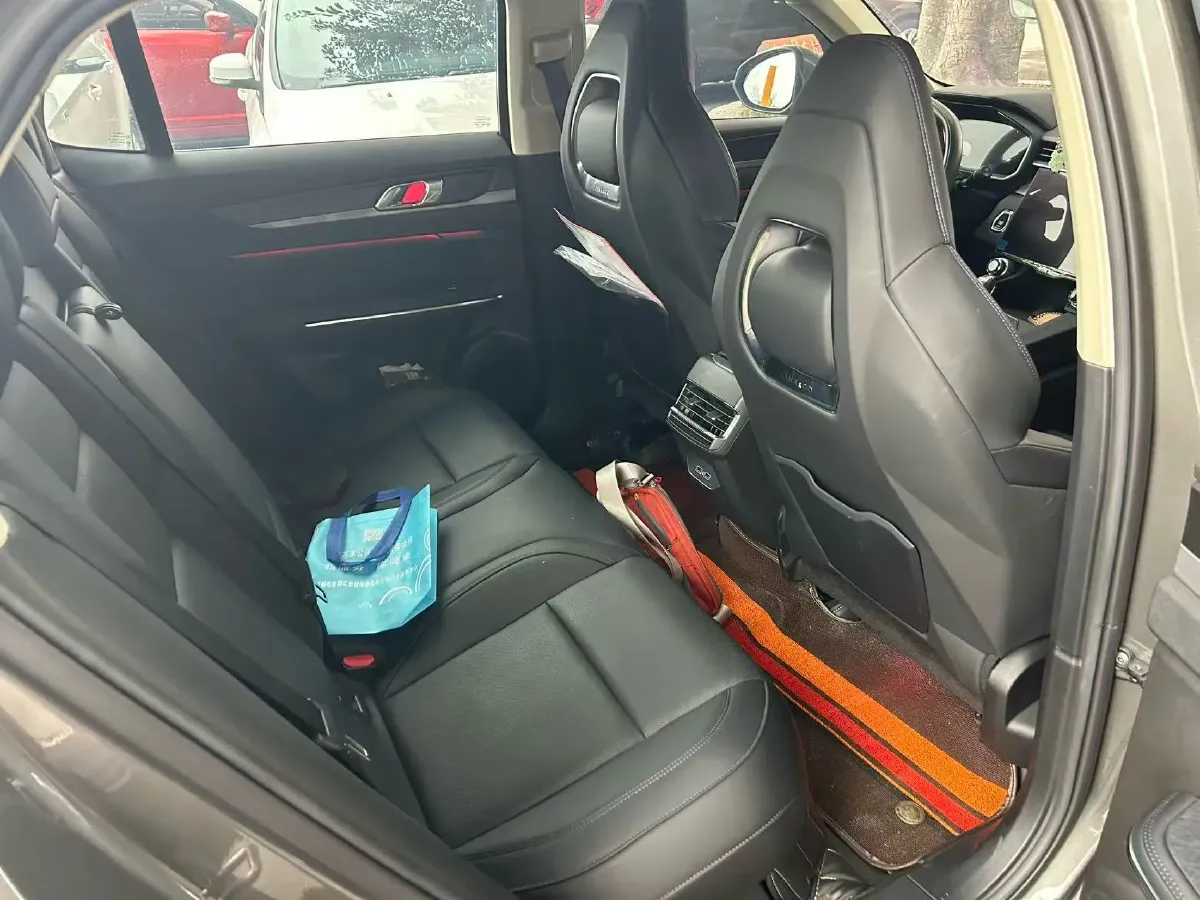 2021 LYNK&CO 01 2.0T 218HP L4 8AT,autocango,china used car exporter,china ev exporter,chinese used car exporter,chinese used ev exporter