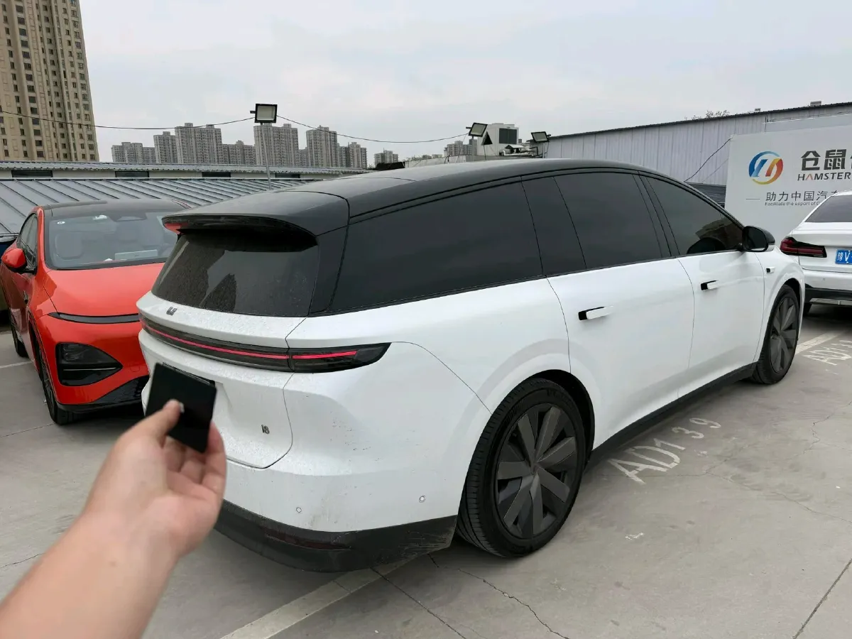 2025 Li i8 BEV,autocango,china used car exporter,china ev exporter,chinese used car exporter,chinese used ev exporter