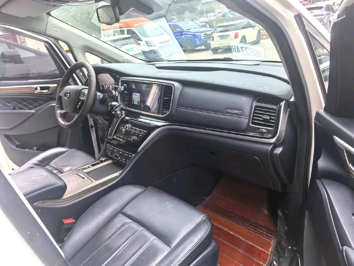 2021 GAC Trumpchi M8 2.0T 252HP L4 8AT,autocango,china used car exporter,china ev exporter,chinese used car exporter,chinese used ev exporter