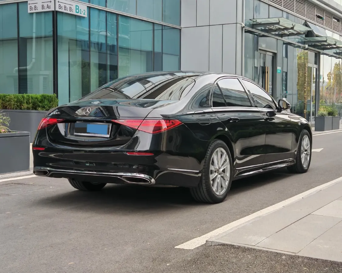 2023 Mercedes-Benz S Class 2.5T 313HP L6 9AT,autocango,china used car exporter,china ev exporter,chinese used car exporter,chinese used ev exporter