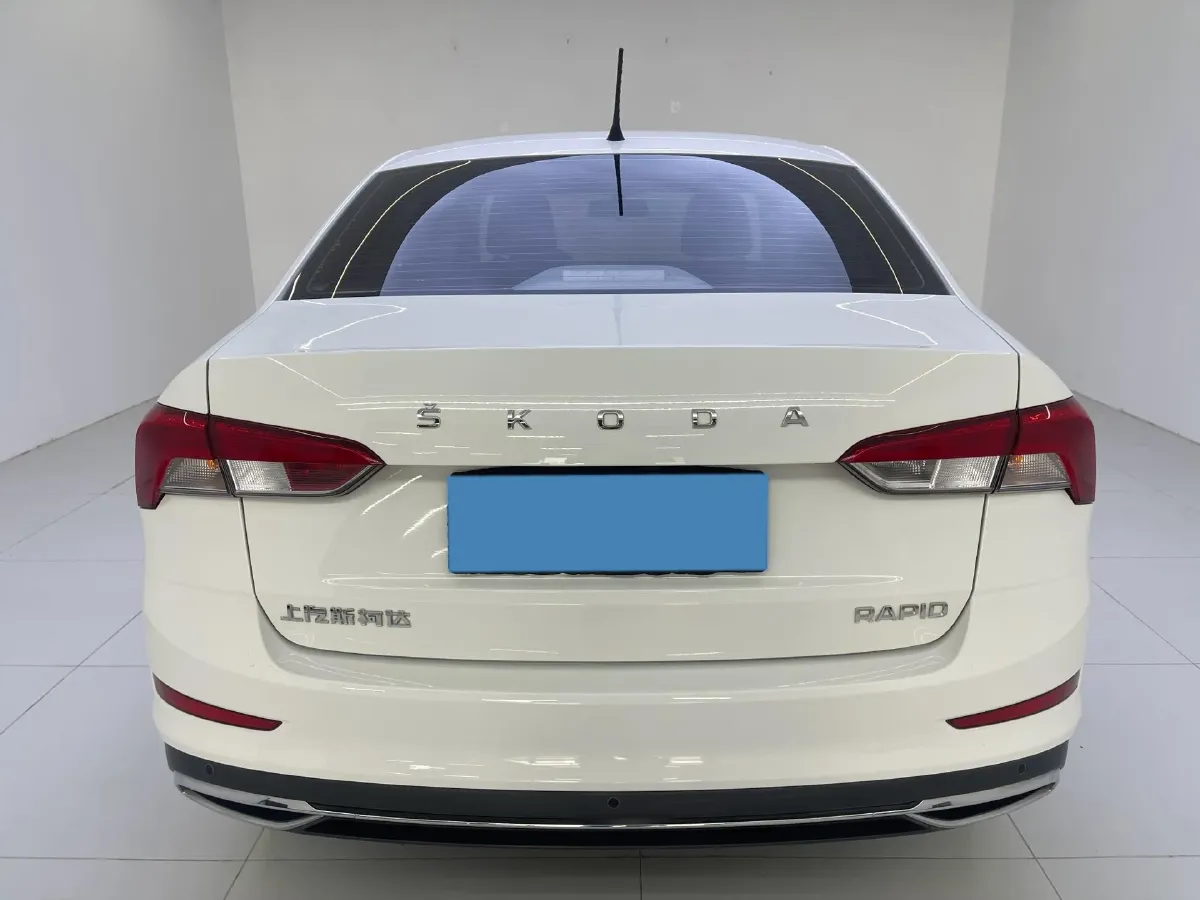 2020 DongFeng Aeolus YiXuan 1.5T 150HP L4 6DCT,autocango,china used car exporter,china ev exporter,chinese used car exporter,chinese used ev exporter