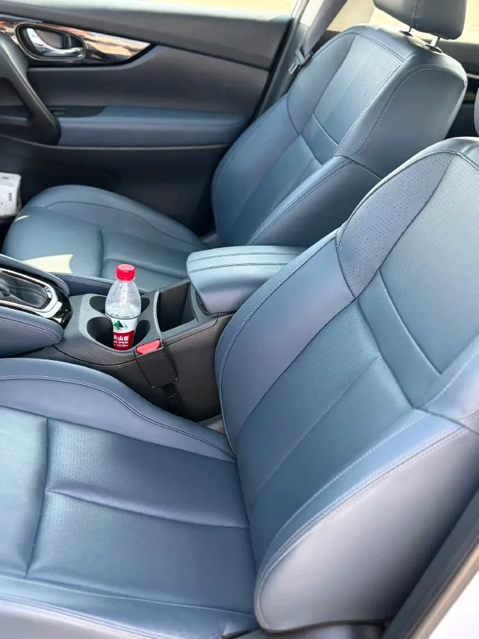 2025 Nissan Qashqai 2.0L 151HP L4 CVT,autocango,china used car exporter,china ev exporter,chinese used car exporter,chinese used ev exporter