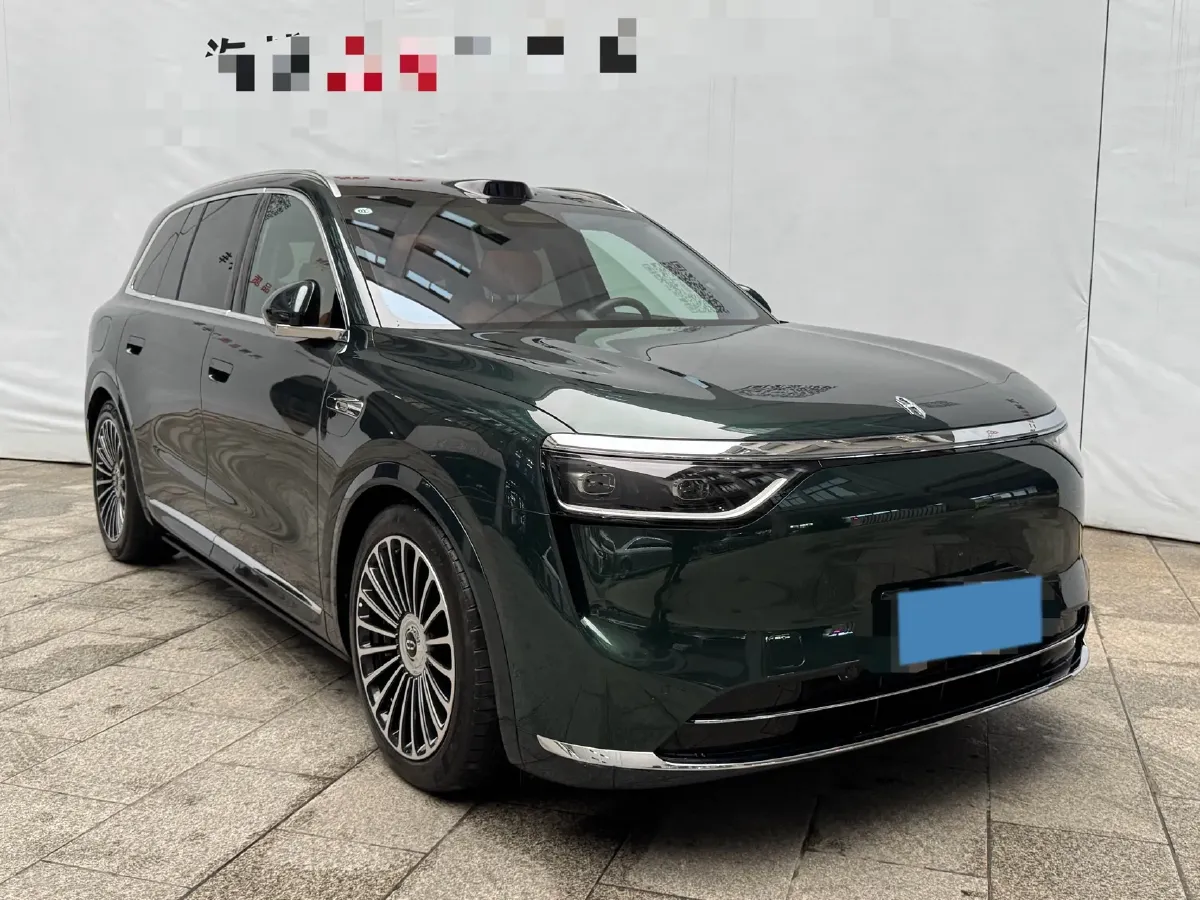 2025 AITO AITO M8 REEV 160HP REEV 53.4KWH,autocango,china used car exporter,china ev exporter,chinese used car exporter,chinese used ev exporter