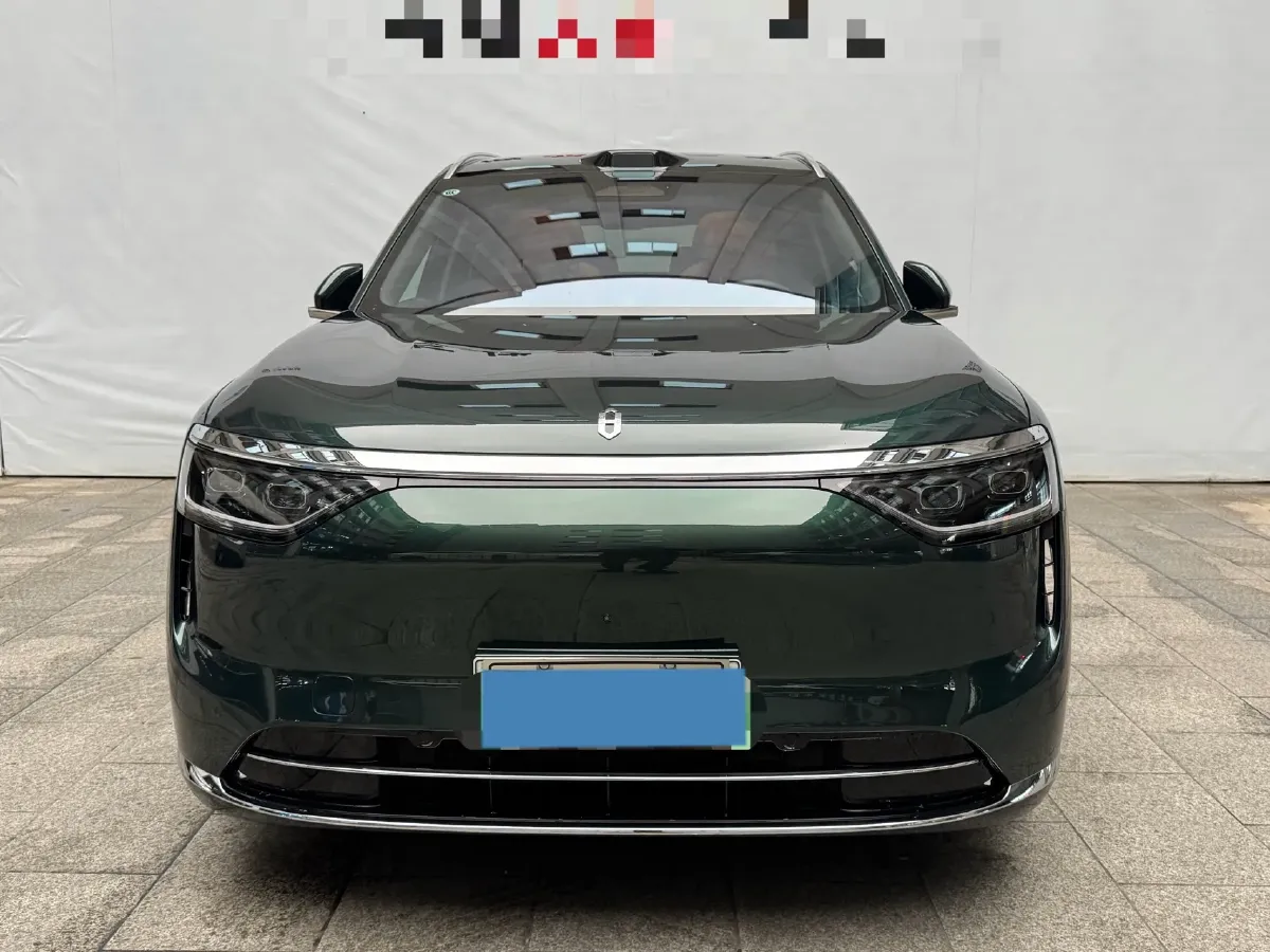 2025 AITO AITO M8 REEV 160HP REEV 53.4KWH,autocango,china used car exporter,china ev exporter,chinese used car exporter,chinese used ev exporter