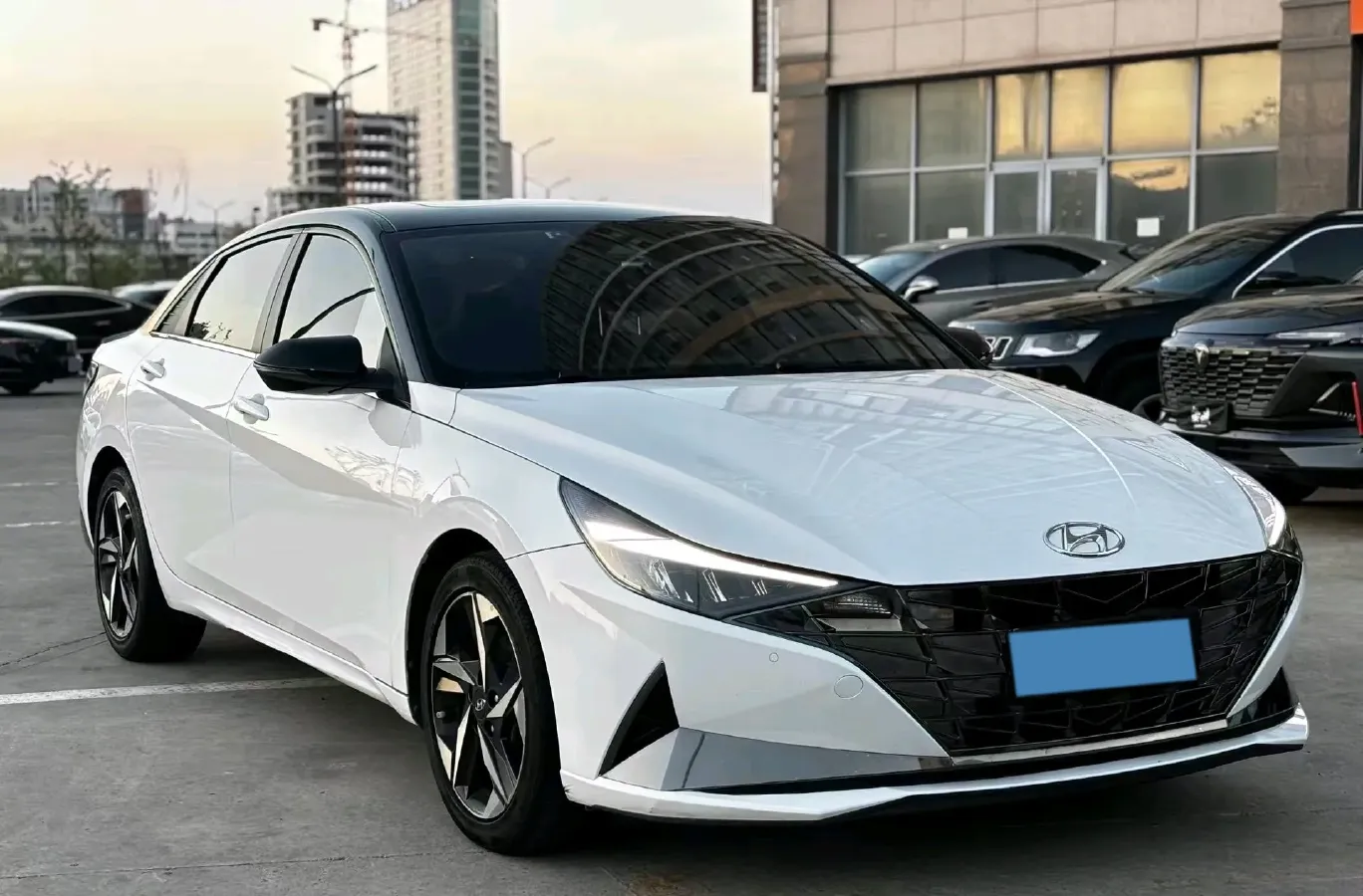 2021 Hyundai Elantra 1.5L 115HP L4 CVT,autocango,china used car exporter,china ev exporter,chinese used car exporter,chinese used ev exporter