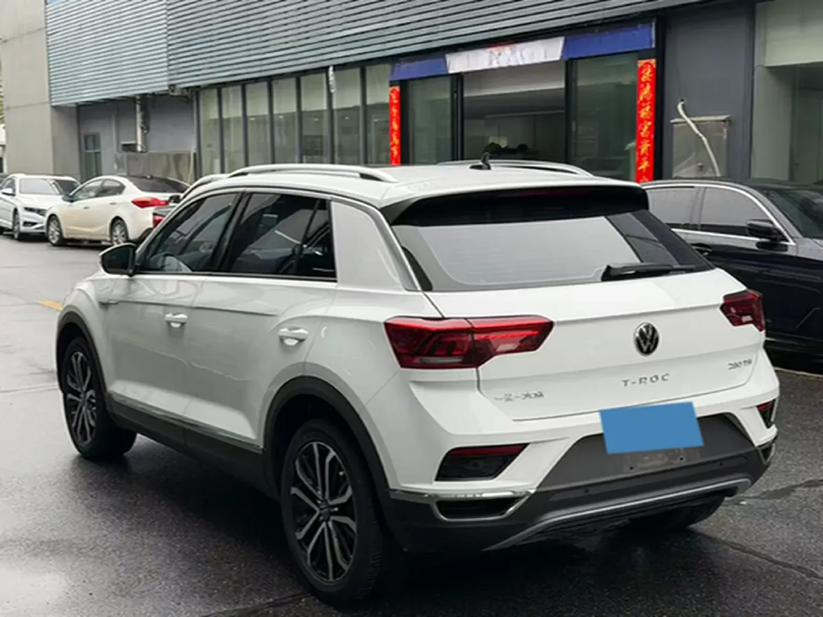 2021 Volkswagen T-Roc 1.4T 150HP L4 7DCT,autocango,china used car exporter,china ev exporter,chinese used car exporter,chinese used ev exporter