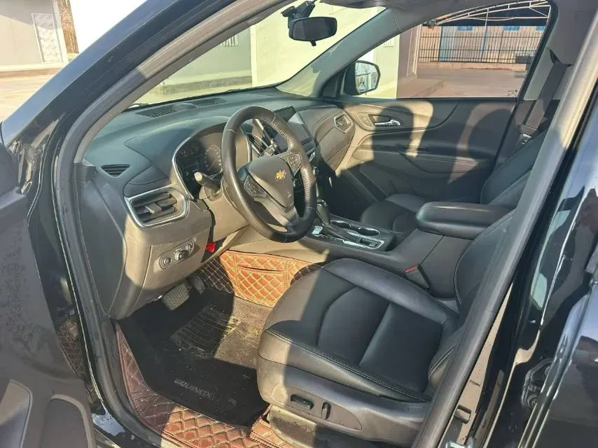 2019 Chevrolet Equinox 1.5T 180HP L4 6AT,autocango,china used car exporter,china ev exporter,chinese used car exporter,chinese used ev exporter