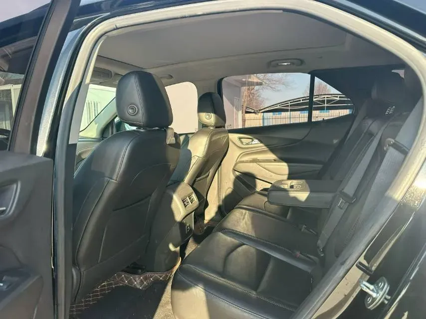 2019 Chevrolet Equinox 1.5T 180HP L4 6AT,autocango,china used car exporter,china ev exporter,chinese used car exporter,chinese used ev exporter