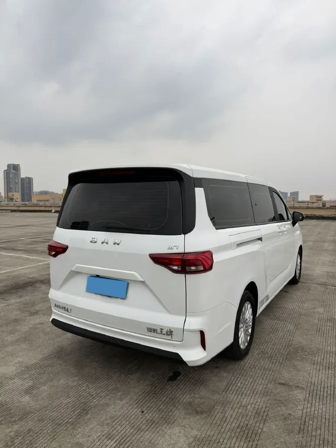 2023 BAW RuiSheng Trump M7 2.0L 144HP L4 8AT,autocango,china used car exporter,china ev exporter,chinese used car exporter,chinese used ev exporter