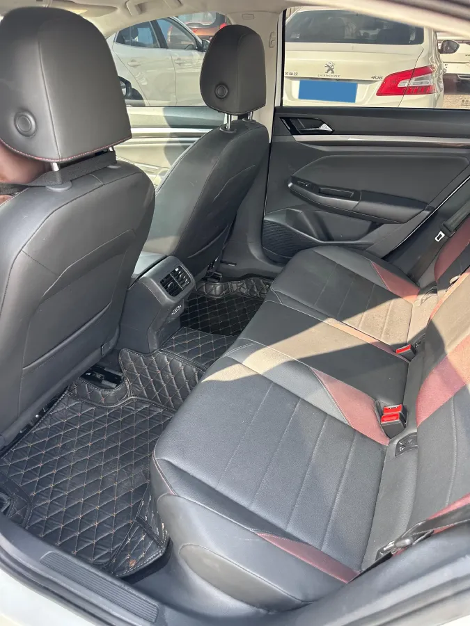 2019 MAXUS T70 2.0T 163HP L4 6AT,autocango,china used car exporter,china ev exporter,chinese used car exporter,chinese used ev exporter