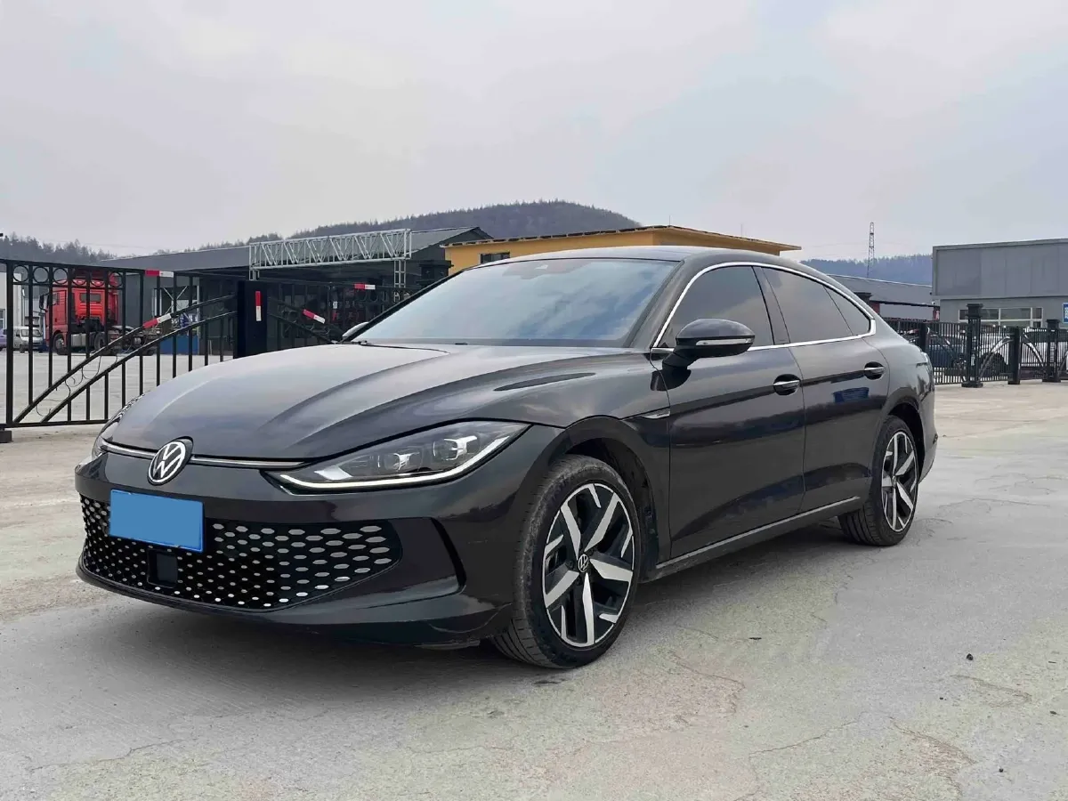 2022 Jetour DASHING i-DM 1.5T 156HP L4 3DHT PHEV 19.27KWH,autocango,china used car exporter,china ev exporter,chinese used car exporter,chinese used ev exporter