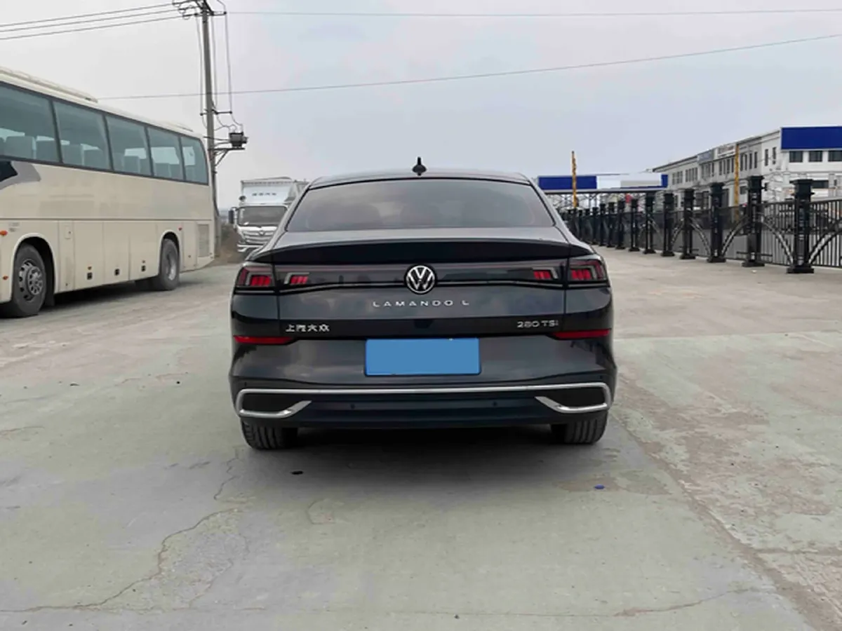 2022 Jetour DASHING i-DM 1.5T 156HP L4 3DHT PHEV 19.27KWH,autocango,china used car exporter,china ev exporter,chinese used car exporter,chinese used ev exporter