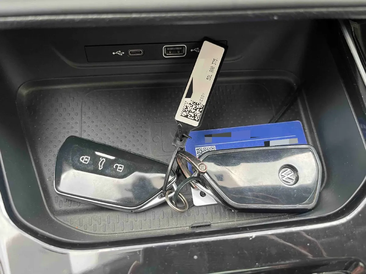 2022 Jetour DASHING i-DM 1.5T 156HP L4 3DHT PHEV 19.27KWH,autocango,china used car exporter,china ev exporter,chinese used car exporter,chinese used ev exporter