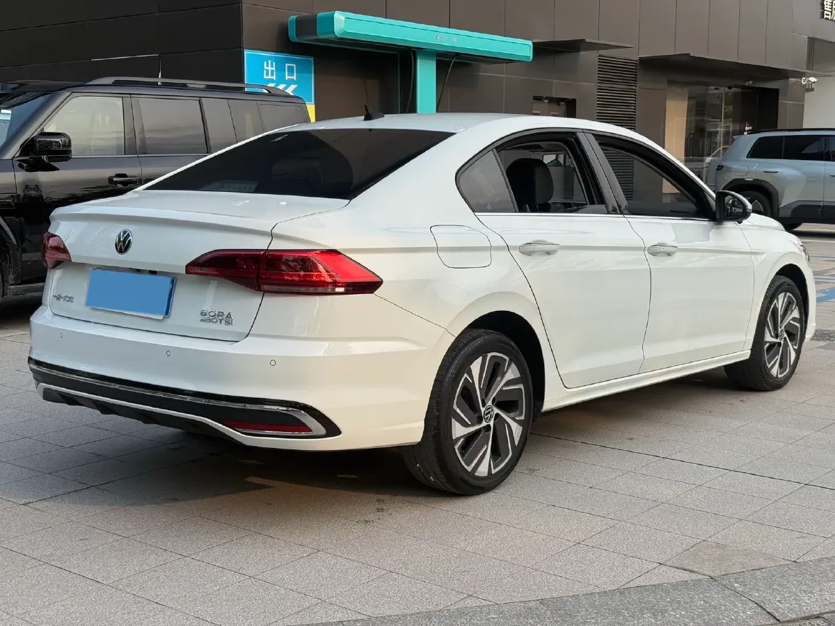 2023 Volkswagen Bora 1.2T 116HP L4 7DCT,autocango,china used car exporter,china ev exporter,chinese used car exporter,chinese used ev exporter
