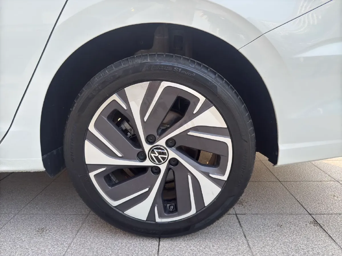 2023 Volkswagen Bora 1.2T 116HP L4 7DCT,autocango,china used car exporter,china ev exporter,chinese used car exporter,chinese used ev exporter