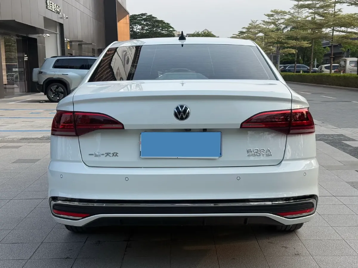 2023 Volkswagen Bora 1.2T 116HP L4 7DCT,autocango,china used car exporter,china ev exporter,chinese used car exporter,chinese used ev exporter
