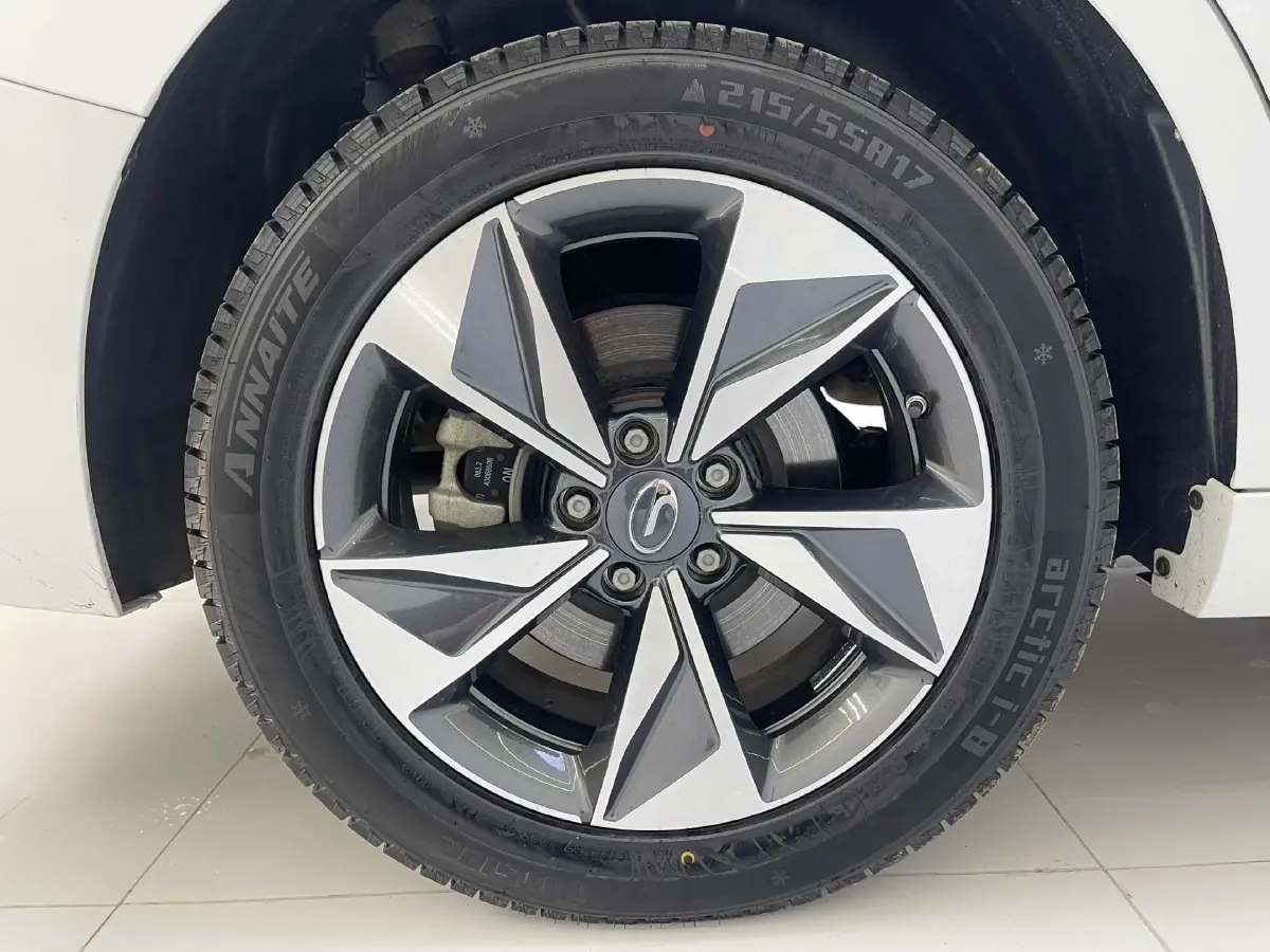 2021 GAC Trumpchi M6 1.5T 169HP L4 7DCT,autocango,china used car exporter,china ev exporter,chinese used car exporter,chinese used ev exporter