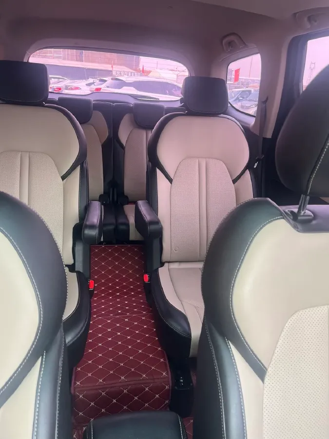 2018 BaoJun 360 1.5L 112HP L4 6MT,autocango,china used car exporter,china ev exporter,chinese used car exporter,chinese used ev exporter