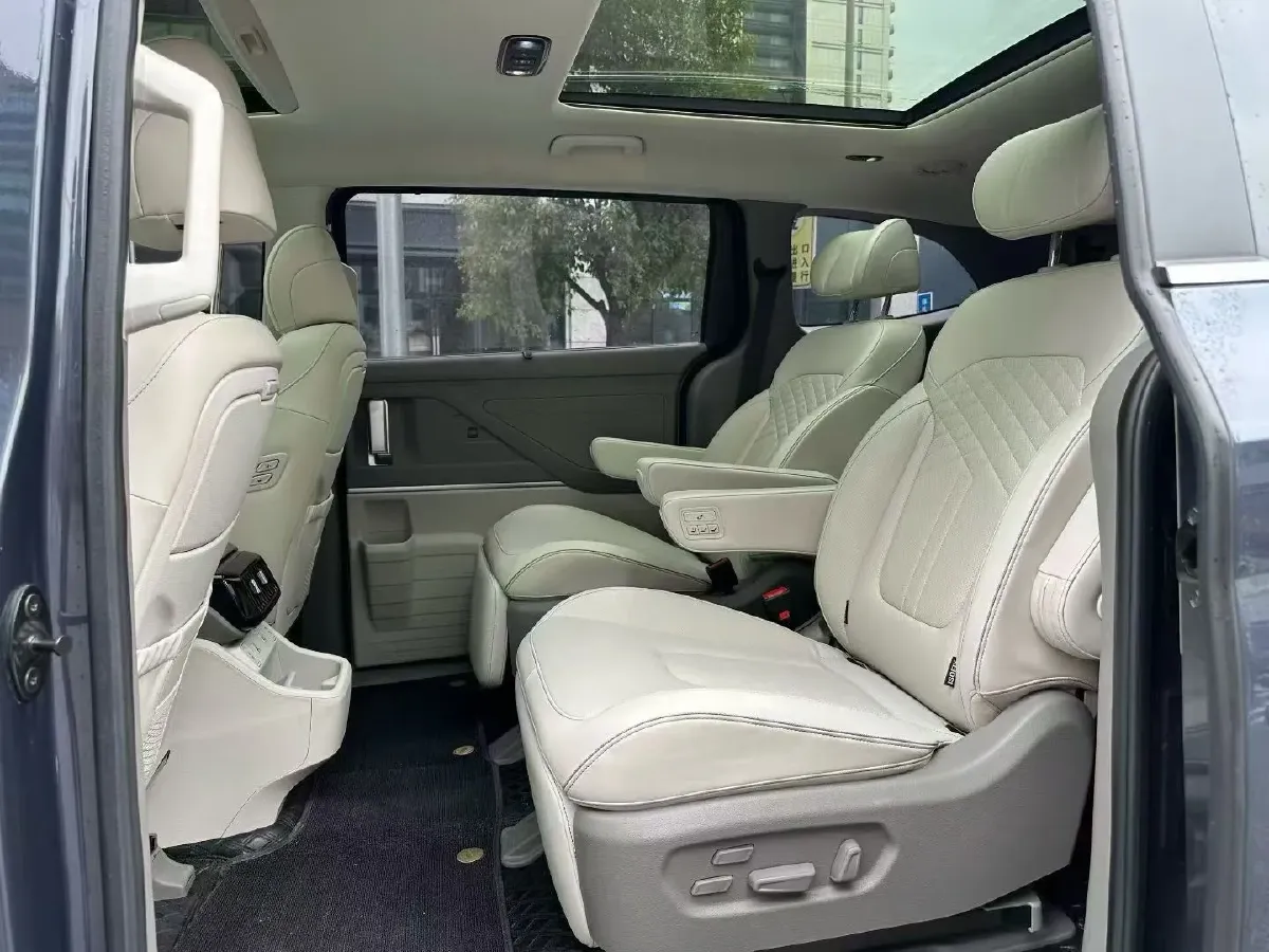 2021 Hyundai Custo 1.5T 170HP L4 8AT,autocango,china used car exporter,china ev exporter,chinese used car exporter,chinese used ev exporter