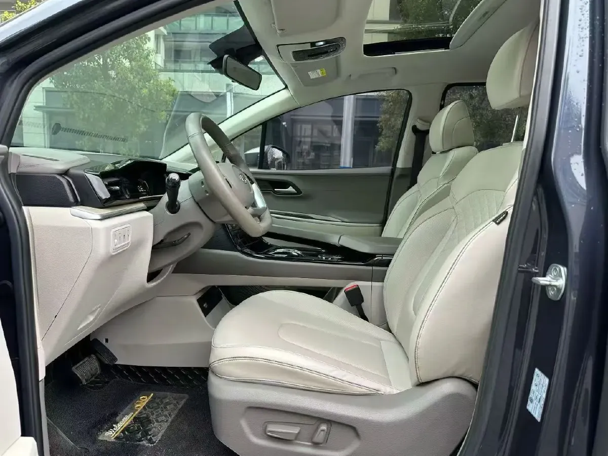 2021 Hyundai Custo 1.5T 170HP L4 8AT,autocango,china used car exporter,china ev exporter,chinese used car exporter,chinese used ev exporter