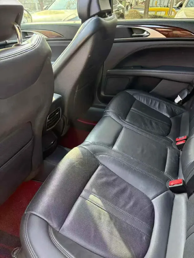 2017 Lincoln MKC 2.0T 203HP L4 6AT,autocango,china used car exporter,china ev exporter,chinese used car exporter,chinese used ev exporter