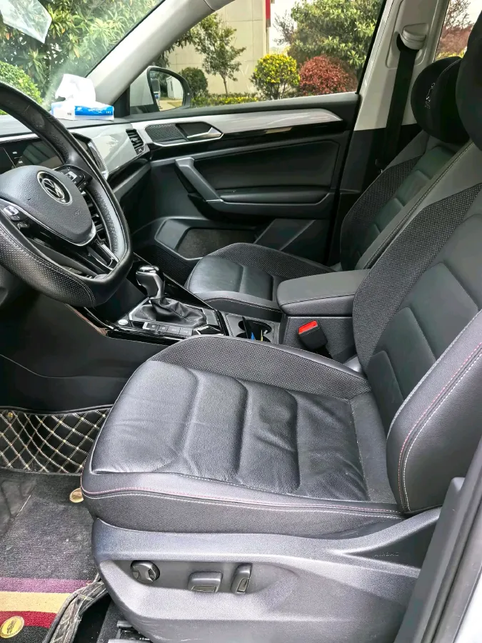 2020 Volkswagen Tayron 2.0T 186HP L4 7DCT,autocango,china used car exporter,china ev exporter,chinese used car exporter,chinese used ev exporter