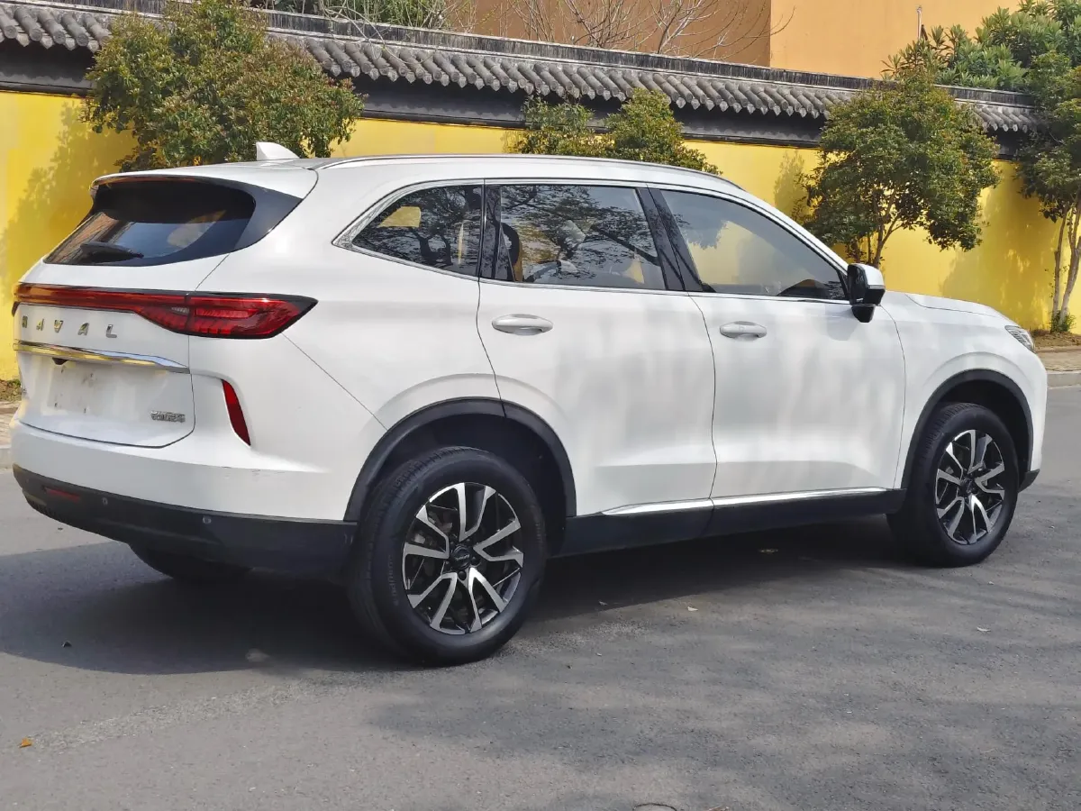 2021 Haval H6 1.5T 169HP L4 7DCT,autocango,china used car exporter,china ev exporter,chinese used car exporter,chinese used ev exporter