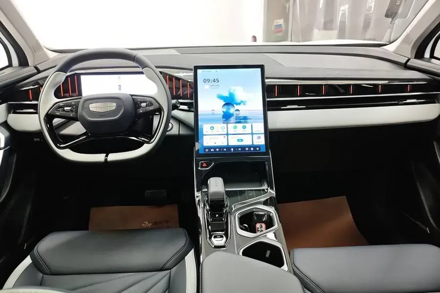 2023 Geely StarRay 1.5T 181HP L4 7DCT,autocango,china used car exporter,china ev exporter,chinese used car exporter,chinese used ev exporter