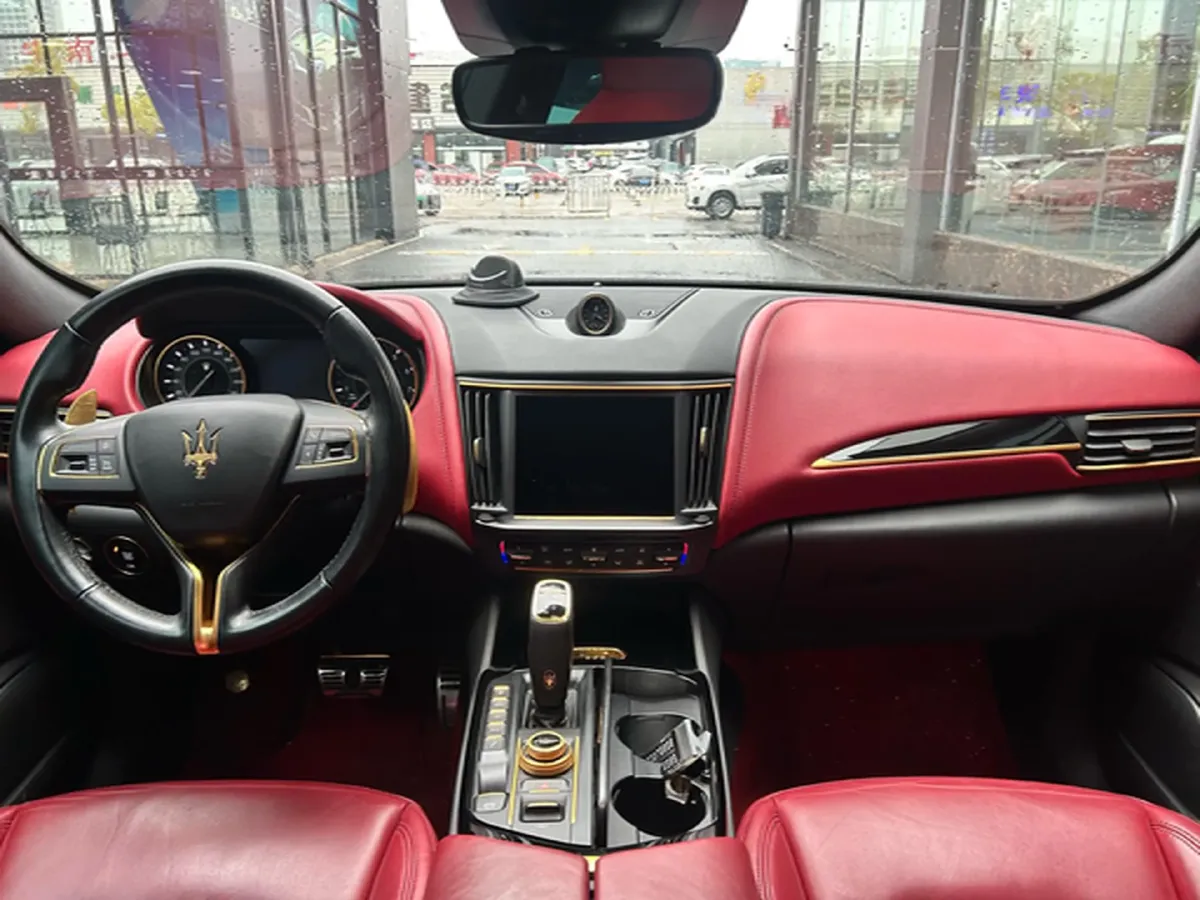 2021 Maserati Levante 3.0T 350HP V6 8AT,autocango,china used car exporter,china ev exporter,chinese used car exporter,chinese used ev exporter