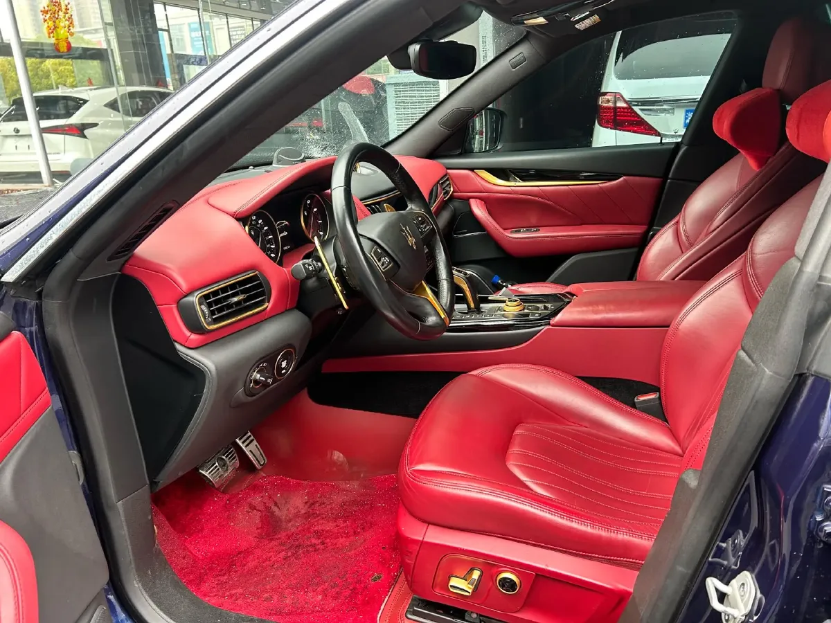 2021 Maserati Levante 3.0T 350HP V6 8AT,autocango,china used car exporter,china ev exporter,chinese used car exporter,chinese used ev exporter