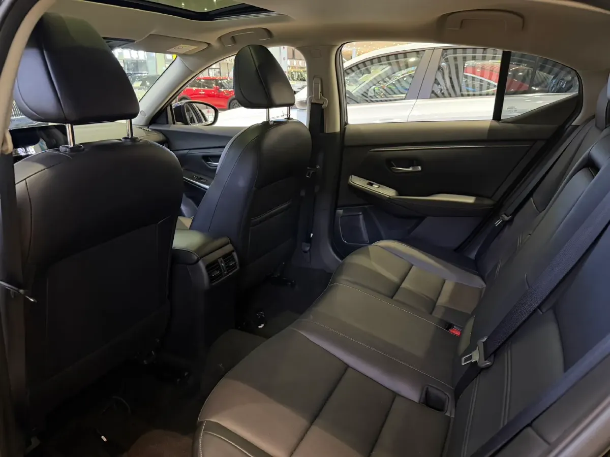 2021 Nissan Sylphy 1.6L 135HP L4 CVT,autocango,china used car exporter,china ev exporter,chinese used car exporter,chinese used ev exporter