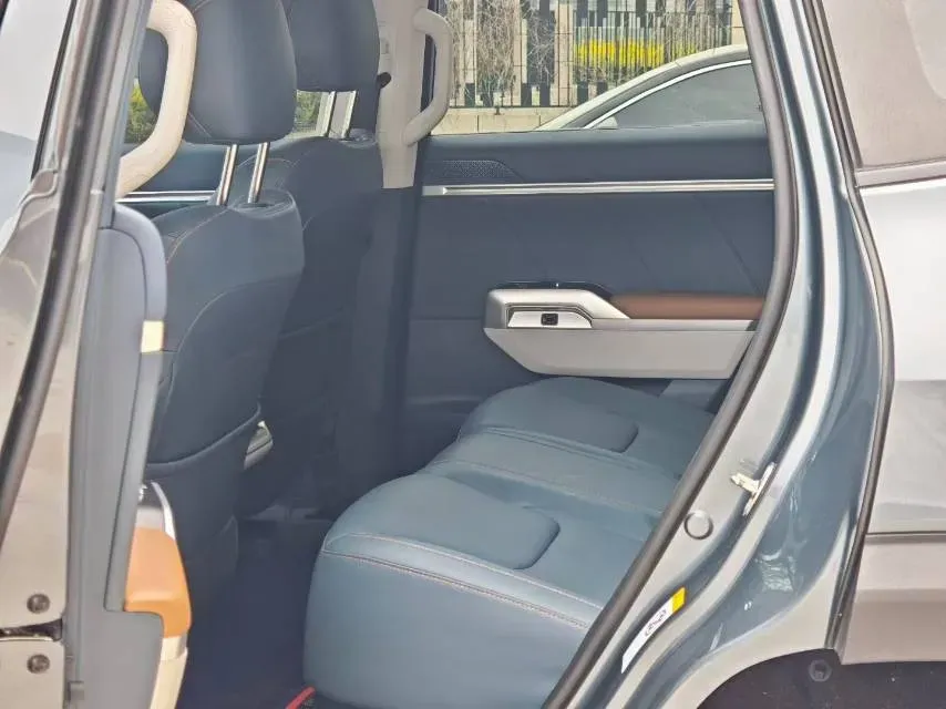 2024 Deepal G318 REEV 150HP REEV 35.07KWH,autocango,china used car exporter,china ev exporter,chinese used car exporter,chinese used ev exporter