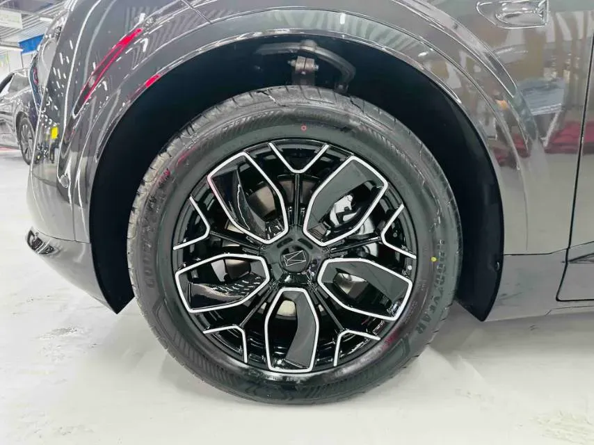 2026 Avatr 07 BEV,autocango,china used car exporter,china ev exporter,chinese used car exporter,chinese used ev exporter