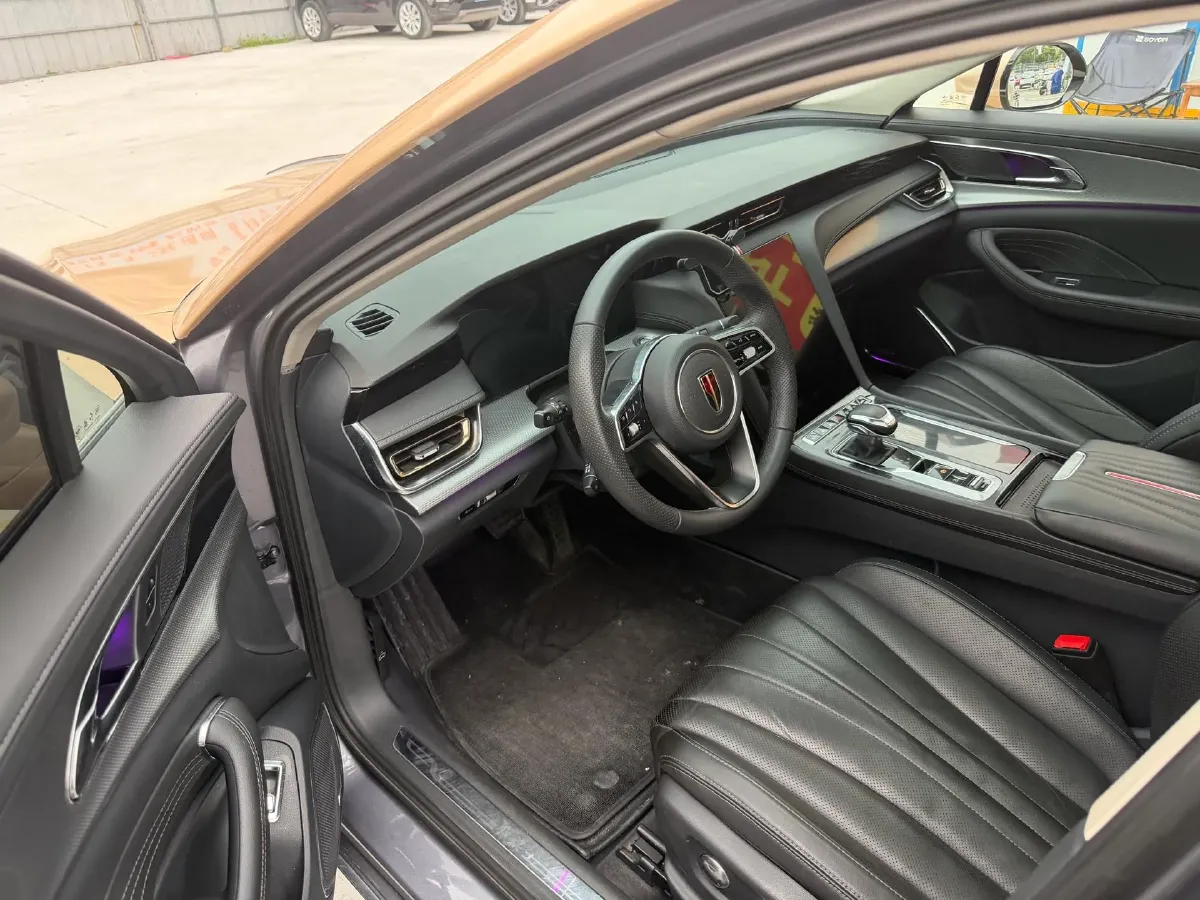 2023 HongQi H5 2.0T 224HP L4 8AT,autocango,china used car exporter,china ev exporter,chinese used car exporter,chinese used ev exporter