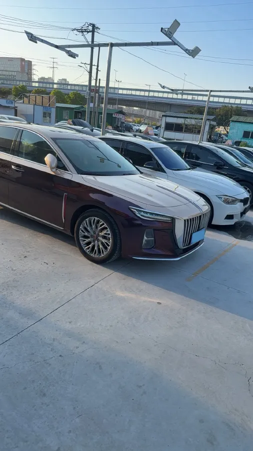 2023 HongQi H5 2.0T 224HP L4 8AT,autocango,china used car exporter,china ev exporter,chinese used car exporter,chinese used ev exporter