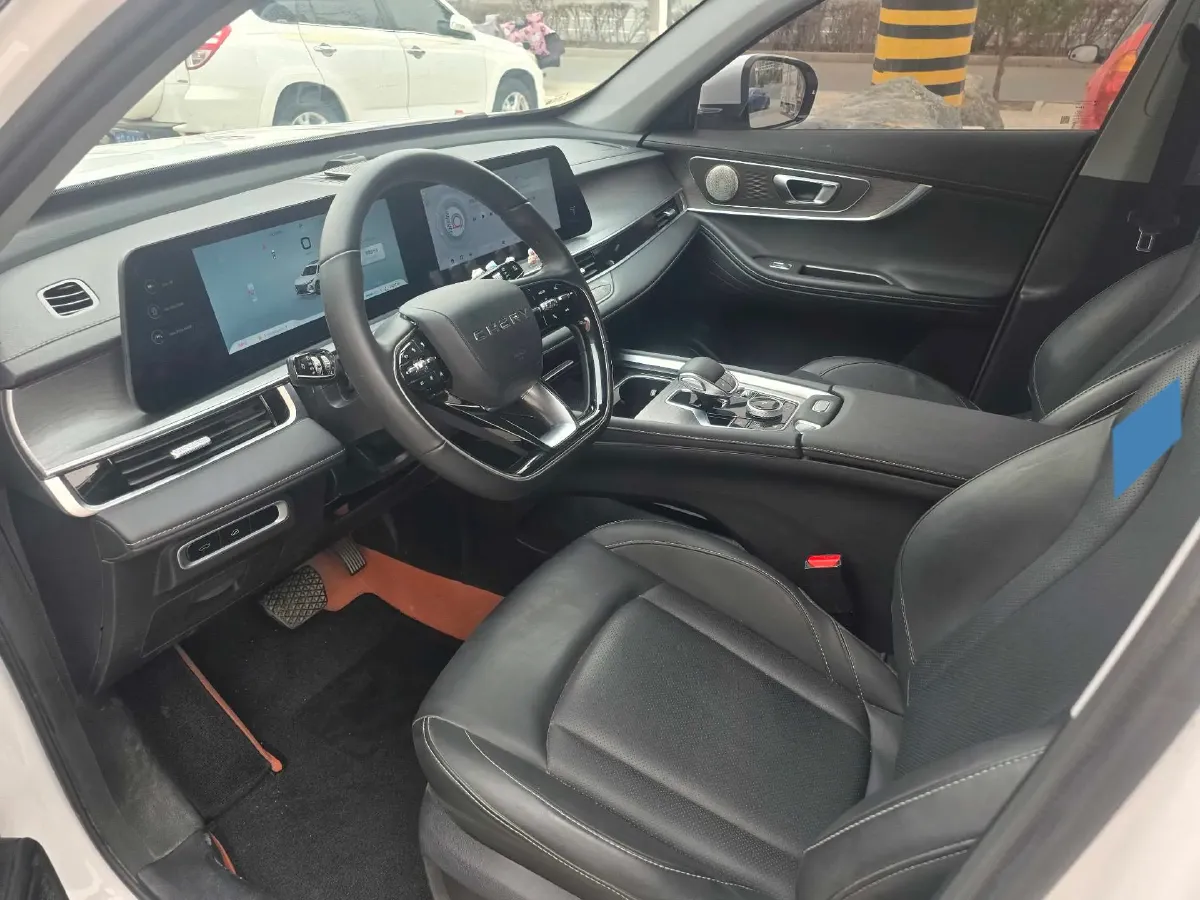 2025 Chery Tiggo 8 PRO 1.6T 197HP L4 7DCT,autocango,china used car exporter,china ev exporter,chinese used car exporter,chinese used ev exporter