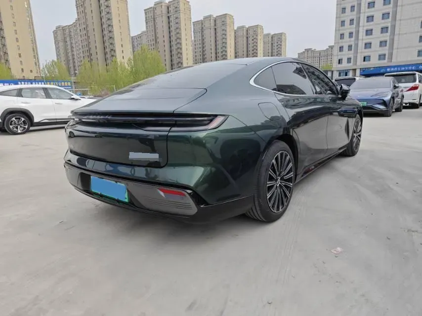 2025 Geely Galaxy Starshine 8 1.5T 163HP L4 3DHT PHEV 27.69KWH,autocango,china used car exporter,china ev exporter,chinese used car exporter,chinese used ev exporter