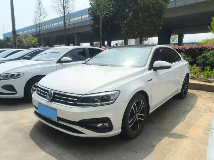 2019 Volkswagen Passat 1.4T 150HP L4 7DCT,autocango,china used car exporter,china ev exporter,chinese used car exporter,chinese used ev exporter
