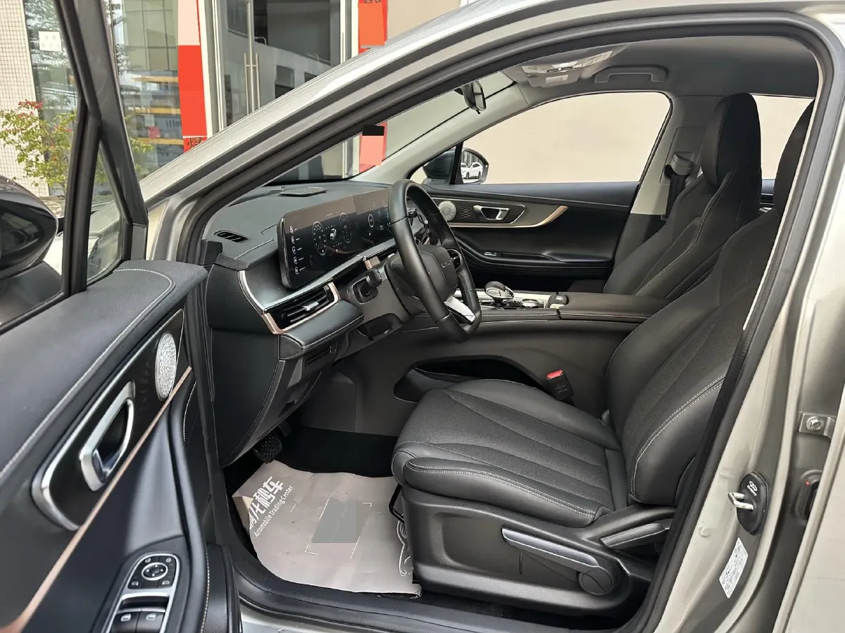 2025 Chery Omoda 1.5T 156HP L4 CVT,autocango,china used car exporter,china ev exporter,chinese used car exporter,chinese used ev exporter