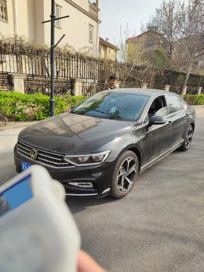 2023 Volkswagen Magotan 2.0T 186HP L4 7DCT,autocango,china used car exporter,china ev exporter,chinese used car exporter,chinese used ev exporter