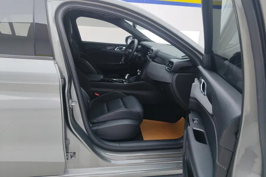 2022 LYNK&CO 03 1.5T 180HP L3 7DCT,autocango,china used car exporter,china ev exporter,chinese used car exporter,chinese used ev exporter