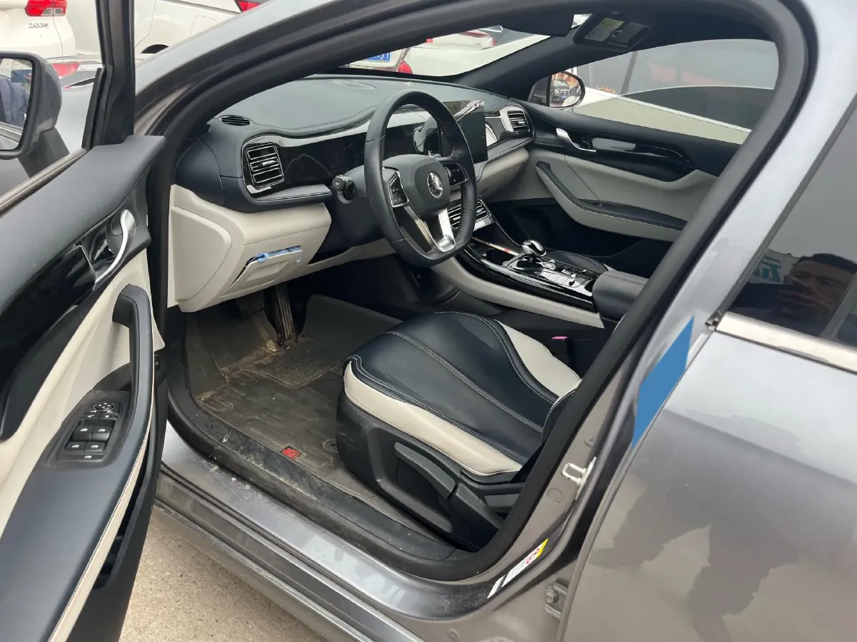 2021 Haval F7 1.5T 169HP L4 7DCT,autocango,china used car exporter,china ev exporter,chinese used car exporter,chinese used ev exporter