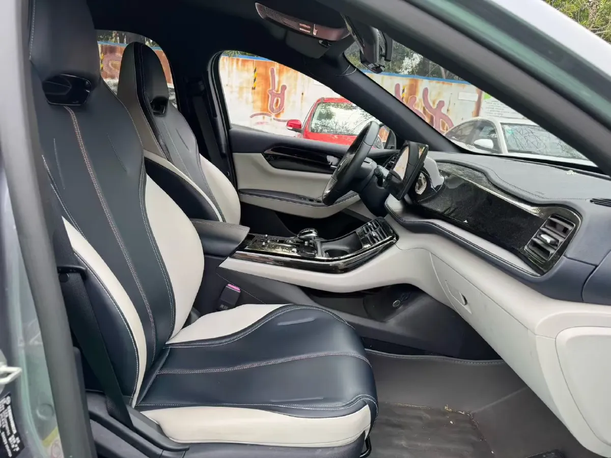 2021 Haval F7 1.5T 169HP L4 7DCT,autocango,china used car exporter,china ev exporter,chinese used car exporter,chinese used ev exporter