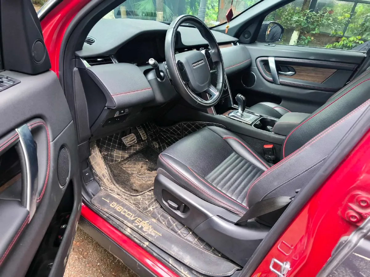 2020 Land Rover Discovery Sport 2.0T 249HP L4 9AT,autocango,china used car exporter,china ev exporter,chinese used car exporter,chinese used ev exporter