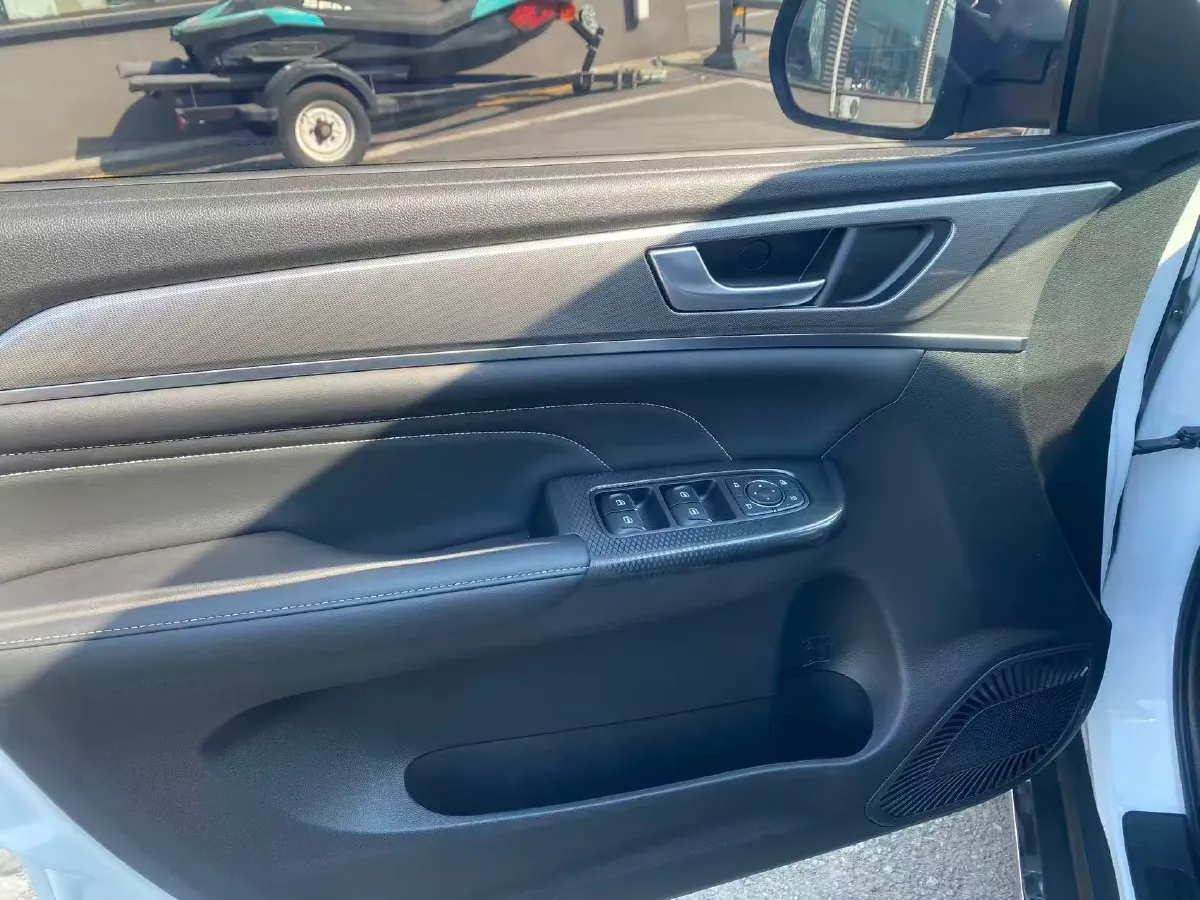 2022 Chery Little Ant BEV 40.6KWH,autocango,china used car exporter,china ev exporter,chinese used car exporter,chinese used ev exporter