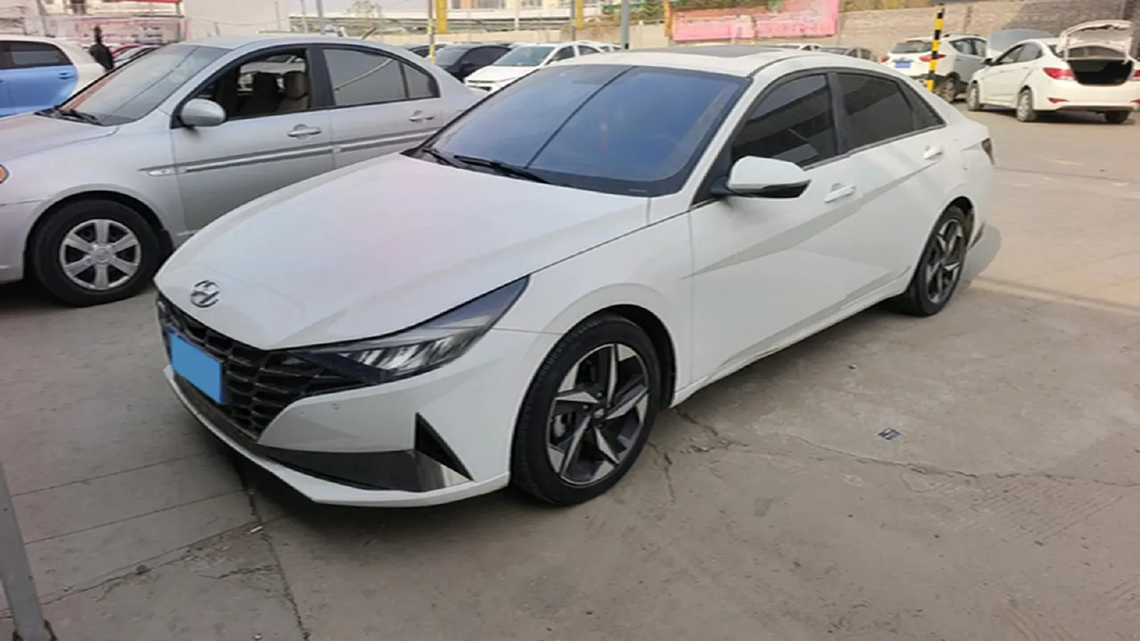 2023 Hyundai Elantra 1.5L 115HP L4 CVT,autocango,china used car exporter,china ev exporter,chinese used car exporter,chinese used ev exporter