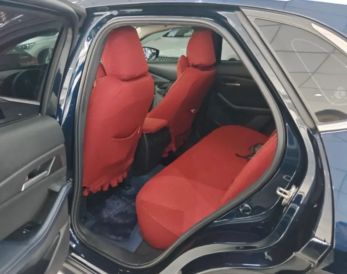 2021 Mazda CX-30 2.0L 158HP L4 6MT,autocango,china used car exporter,china ev exporter,chinese used car exporter,chinese used ev exporter