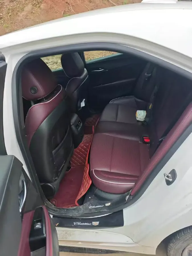 2022 Cadillac CT4 2.0T 237HP L4 8AT,autocango,china used car exporter,china ev exporter,chinese used car exporter,chinese used ev exporter