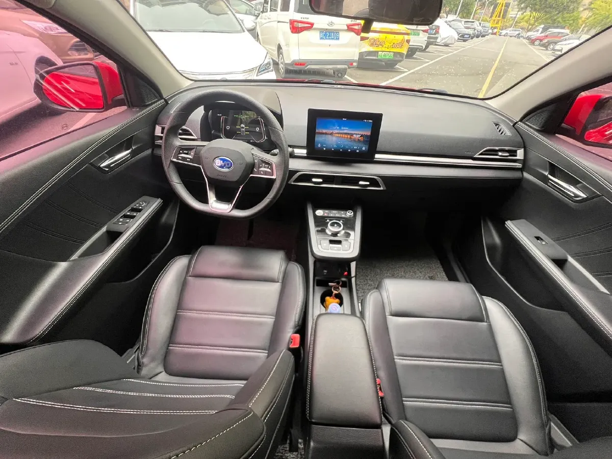 2021 BYD Dolphin BEV 30.7KWH,autocango,china used car exporter,china ev exporter,chinese used car exporter,chinese used ev exporter