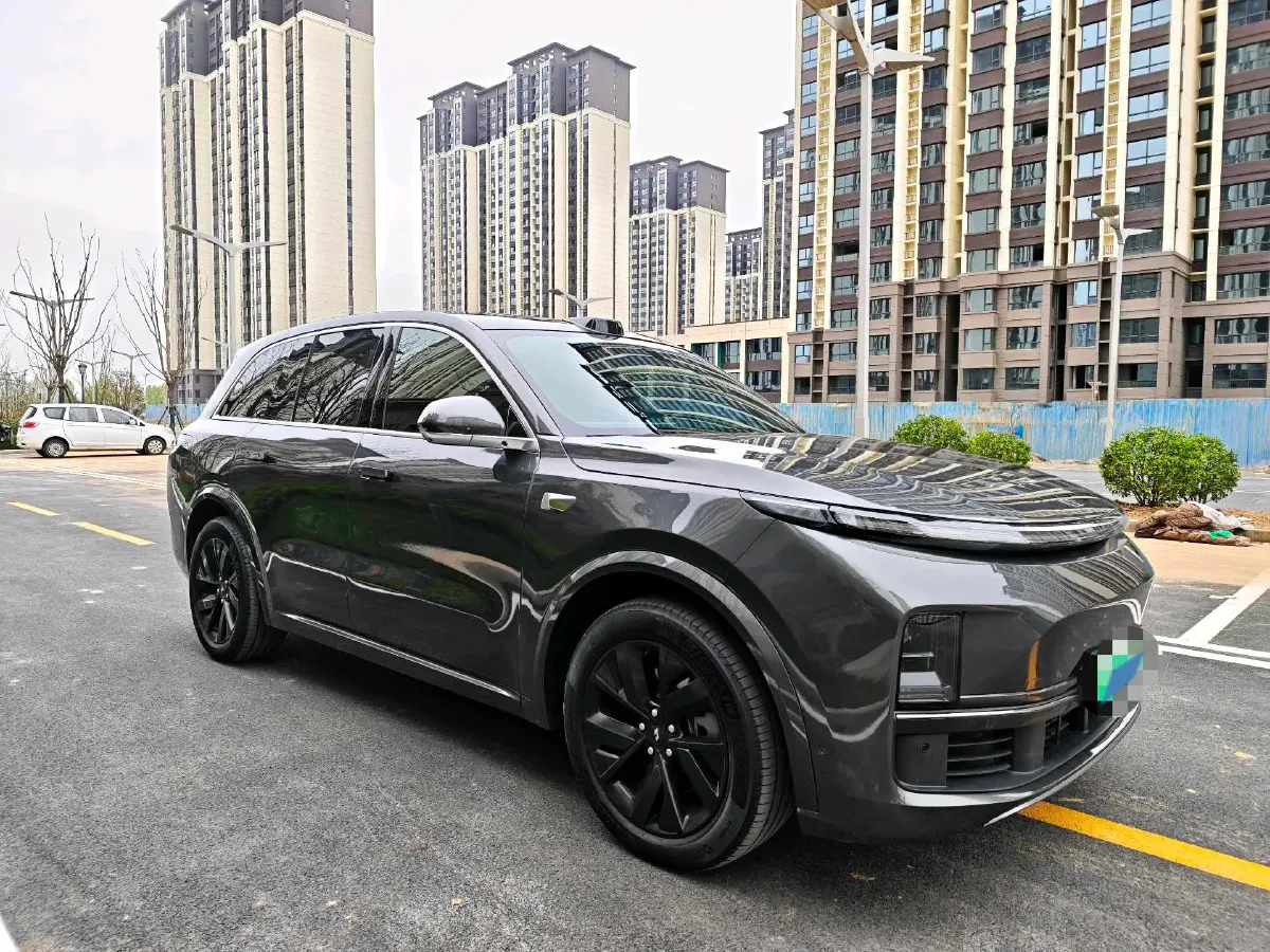2023 Li L8 Range Extended 154HP REEV 40.9KWH,autocango,china used car exporter,china ev exporter,chinese used car exporter,chinese used ev exporter